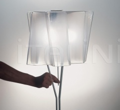 Настольный светильник Logico table Настольный светильник Logico table фабрика Artemide