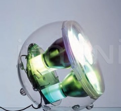 Итальянские Напольные светильники - Напольный светильник Yang LED фабрика Artemide