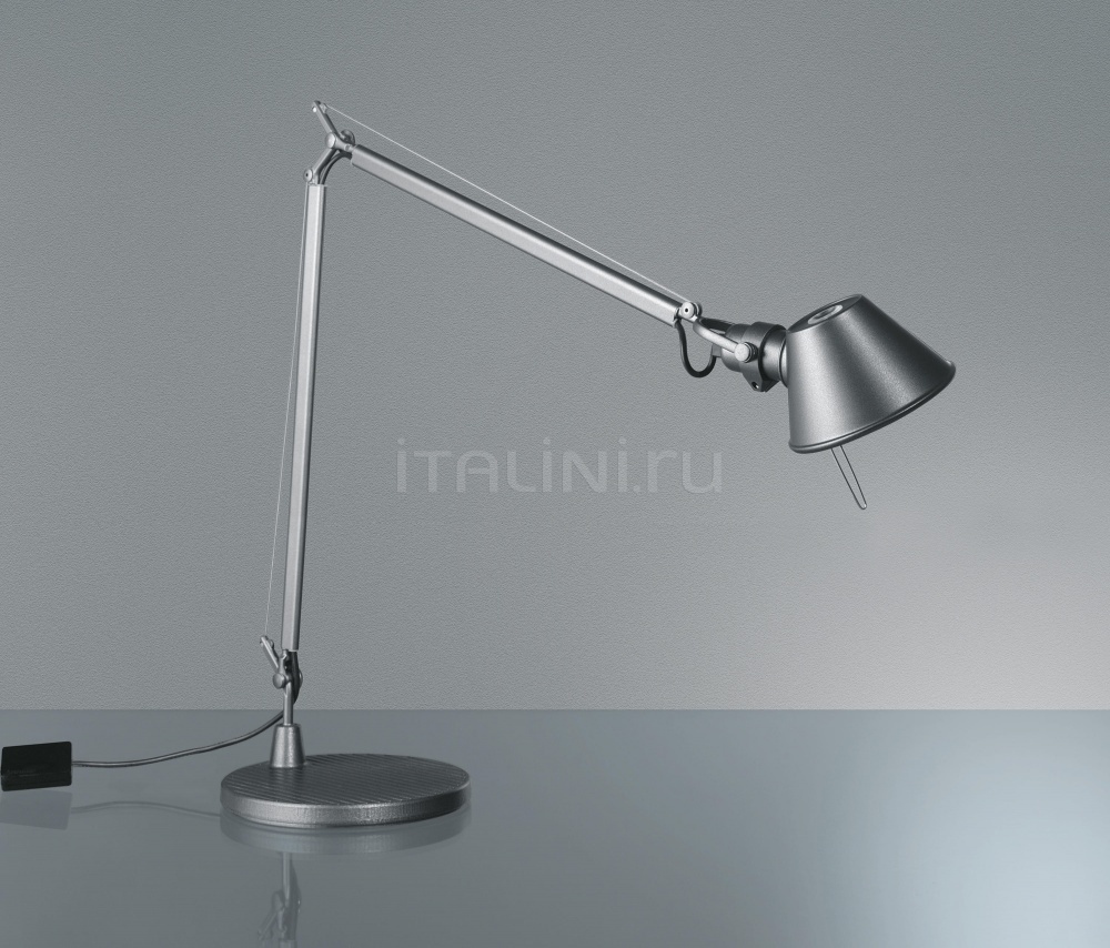 Настольная лампа Tolomeo Midi Table Artemide