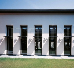 Итальянские Уличные светильники - Светильник Niki фабрика Artemide