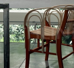 Стул Uragano Стул Uragano фабрика De Padova