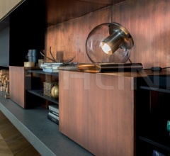 Настольный светильник The Globe 228 Настольный светильник The Globe 228 фабрика Oluce