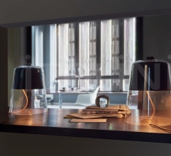 Настольный светильник Semplice 226 Настольный светильник Semplice 226 фабрика Oluce