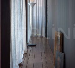 Итальянские Напольные светильники - Напольный светильник Pascal 345 Итальянские Напольные светильники - Напольный светильник Pascal 345 фабрика Oluce