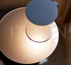 Настольный светильник Duca 2950 Настольный светильник Duca 2950 фабрика Oluce