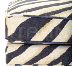 Итальянские Пуфы - Пуф Cordoba 110420 фабрика Eichholtz