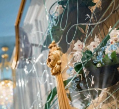 Витрина 18062 Витрина 18062 фабрика Riva Mobili D`Arte