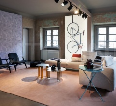 Столик 667 Echino фабрика Zanotta