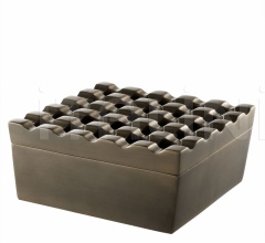 Итальянские Аксессуары для интерьера - Пепельница Deluxe 111073 фабрика Eichholtz