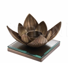 Итальянские Подсвечники - Подсвечник Lotus 112660 фабрика Eichholtz