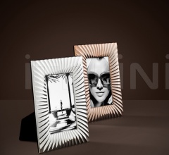 Итальянские Рамки для фото и картин - Рамка для фото Raleigh 109782 Итальянские Рамки для фото и картин - Рамка для фото Raleigh 109782 фабрика Eichholtz