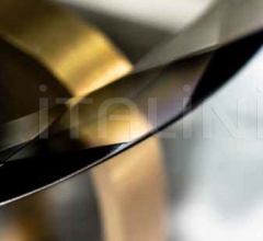 Столик TULIP Столик TULIP фабрика Bruno Zampa