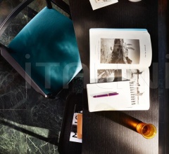 Итальянские Письменные столы - Письменный стол L40 Sled Desk Итальянские Письменные столы - Письменный стол L40 Sled Desk фабрика Cassina