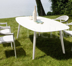 Стул с подлокотниками CLEVER DINING ARMCHAIR Стул с подлокотниками CLEVER DINING ARMCHAIR фабрика Varaschin