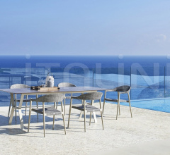 Стул с подлокотниками CLEVER DINING ARMCHAIR Стул с подлокотниками CLEVER DINING ARMCHAIR фабрика Varaschin