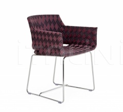 Стул с подлокотниками KENTE Стул с подлокотниками KENTE фабрика Varaschin