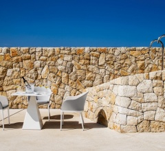 Стул с подлокотниками SAIA Стул с подлокотниками SAIA фабрика Varaschin