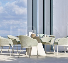 Стул с подлокотниками SAIA PADDED BACK Стул с подлокотниками SAIA PADDED BACK фабрика Varaschin