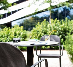 Стул с подлокотниками SAIA фабрика Varaschin