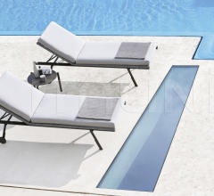 Столик BAHIA фабрика Varaschin