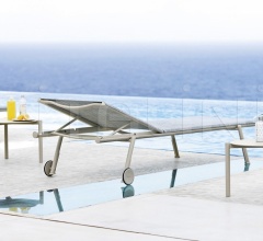 Столик BAHIA фабрика Varaschin