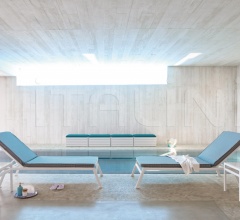 Столик VICTOR фабрика Varaschin