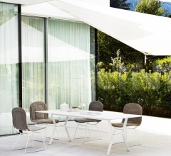 Итальянские Уличные столы - Стол обеденный DEER Итальянские Уличные столы - Стол обеденный DEER фабрика Varaschin