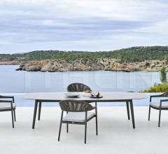 Итальянские Уличные столы - Стол обеденный ELLISSE LOW Итальянские Уличные столы - Стол обеденный ELLISSE LOW фабрика Varaschin