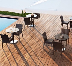 Барный стол LOTUS фабрика Varaschin