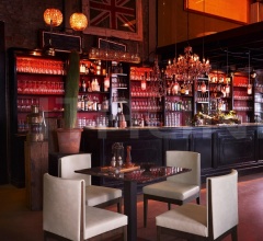 Барный стол TUXEDO фабрика Varaschin