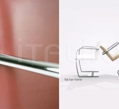 Стул с подлокотниками Brno Chair - Flat Bar Стул с подлокотниками Brno Chair - Flat Bar фабрика Knoll