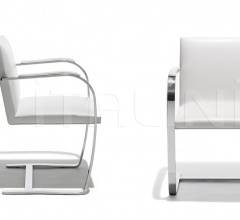 Стул с подлокотниками Brno Chair - Flat Bar Стул с подлокотниками Brno Chair - Flat Bar фабрика Knoll
