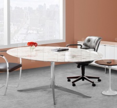 Стул с подлокотниками Brno Chair - Flat Bar Стул с подлокотниками Brno Chair - Flat Bar фабрика Knoll