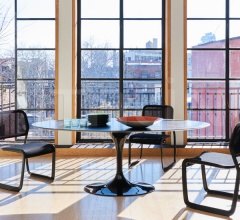 Стул Newson Aluminum Chair Стул Newson Aluminum Chair фабрика Knoll