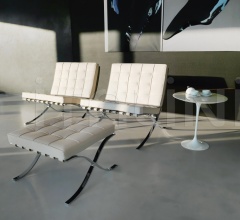 Кресло Barcelona Chair Кресло Barcelona Chair фабрика Knoll