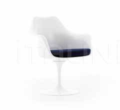 Стул с подлокотниками Saarinen Tulip Armchair Стул с подлокотниками Saarinen Tulip Armchair фабрика Knoll