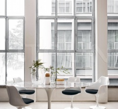 Стул с подлокотниками Saarinen Tulip Armchair Стул с подлокотниками Saarinen Tulip Armchair фабрика Knoll