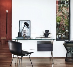 Стул Bertoia Side Chair in Cowhide Стул Bertoia Side Chair in Cowhide фабрика Knoll