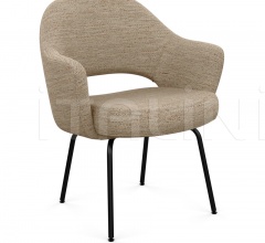 Стул с подлокотниками Saarinen Conference Chair Стул с подлокотниками Saarinen Conference Chair фабрика Knoll