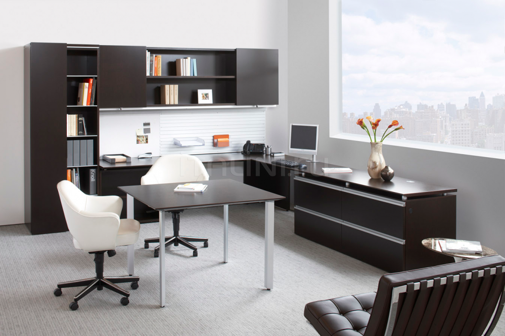 Офисная распродажа москва. Офисная мебель стулья. saarinen executive arm chair with swivel base.
