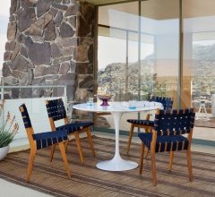 Стол обеденный Saarinen High Table For Outdoor Стол обеденный Saarinen High Table For Outdoor фабрика Knoll
