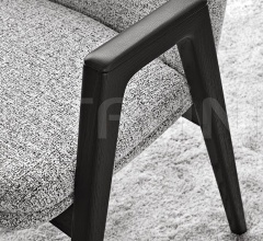 Итальянские Столовая - Стул с подлокотниками Lance фабрика Minotti