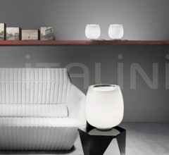 Итальянские Настольные светильники - Настольный светильник IMPLODE Итальянские Настольные светильники - Настольный светильник IMPLODE фабрика Vistosi