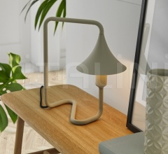 Итальянские Настольные светильники - Настольный светильник SELF Итальянские Настольные светильники - Настольный светильник SELF фабрика Almerich