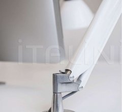 Настольный светильник Fortebraccio Настольный светильник Fortebraccio фабрика Luceplan