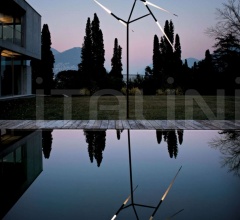 Итальянские Уличные светильники - Напольный светильник Javelot Macro фабрика Luceplan