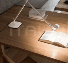 Настольный светильник Otto Watt Настольный светильник Otto Watt фабрика Luceplan