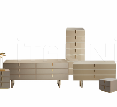 Тумбочка Fine Collection Bedside Table Тумбочка Fine Collection Bedside Table фабрика Paolo Castelli