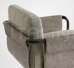 Стул с подлокотниками Nairobi Стул с подлокотниками Nairobi фабрика Gallotti&Radice