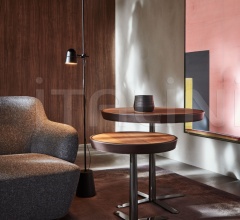 Столик KEW фабрика Molteni & C